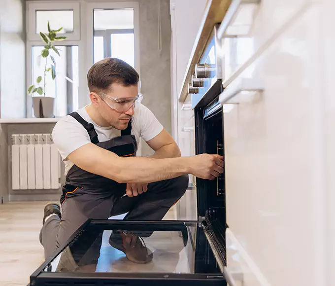 Why Clifton Bakers Rely on Clifton Appliance Pro for Every Electric Oven Fix?